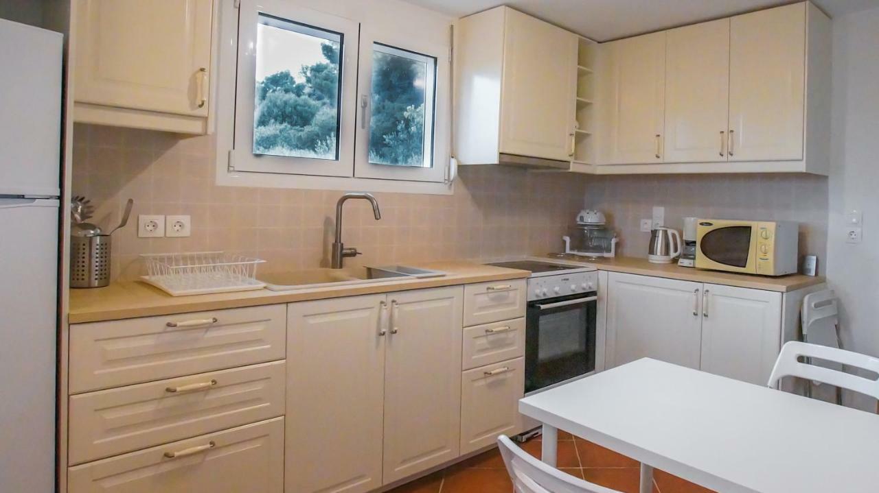 Olea Escape Villa In An Olive Estate Гитион Экстерьер фото