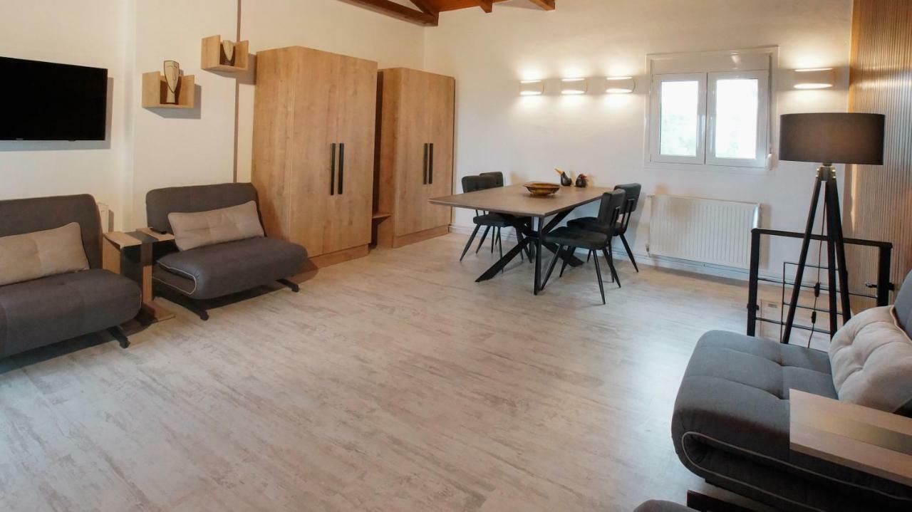 Olea Escape Villa In An Olive Estate Гитион Экстерьер фото