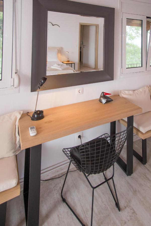 Olea Escape Villa In An Olive Estate Гитион Экстерьер фото